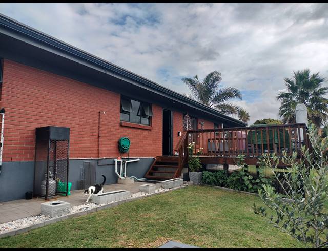 3 BEDROOM FREEHOLD FOR SALE IN TERGNIET